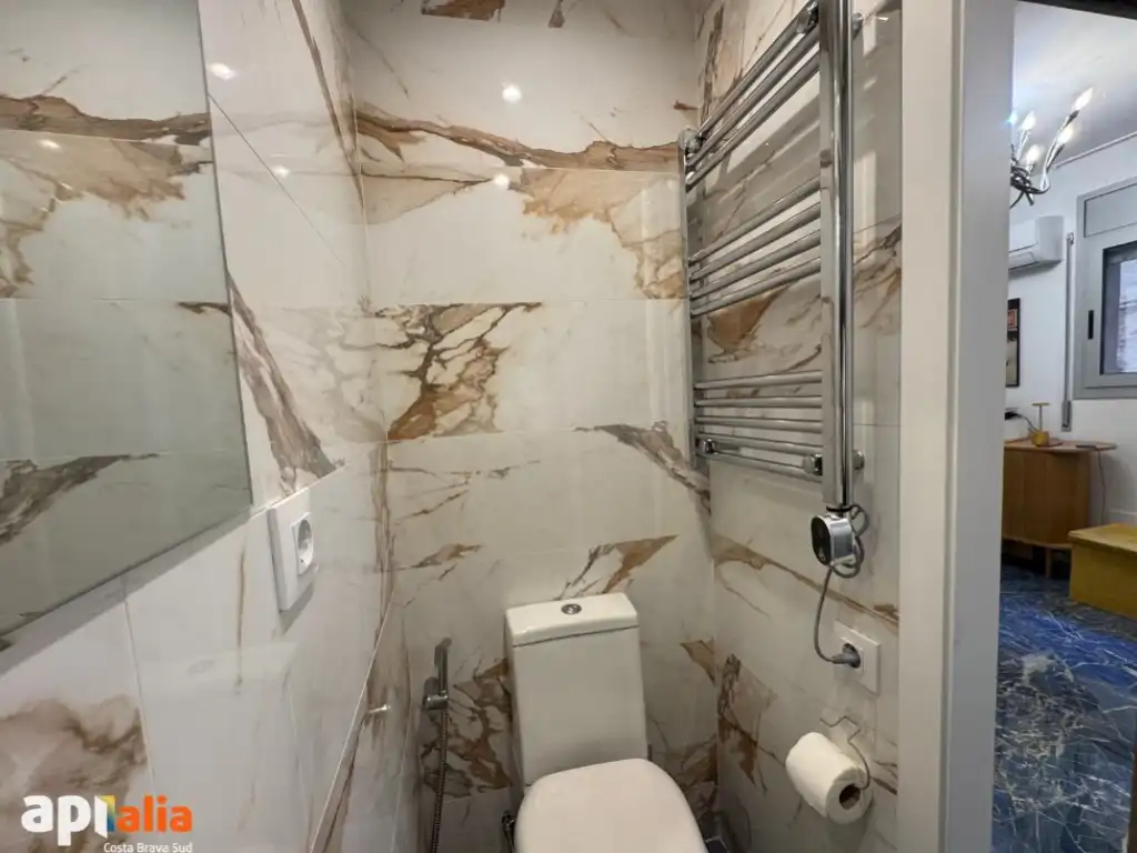 Bany de Apartament en venda en Lloret de Mar amb Aire condicionat, Calefacció i Forn