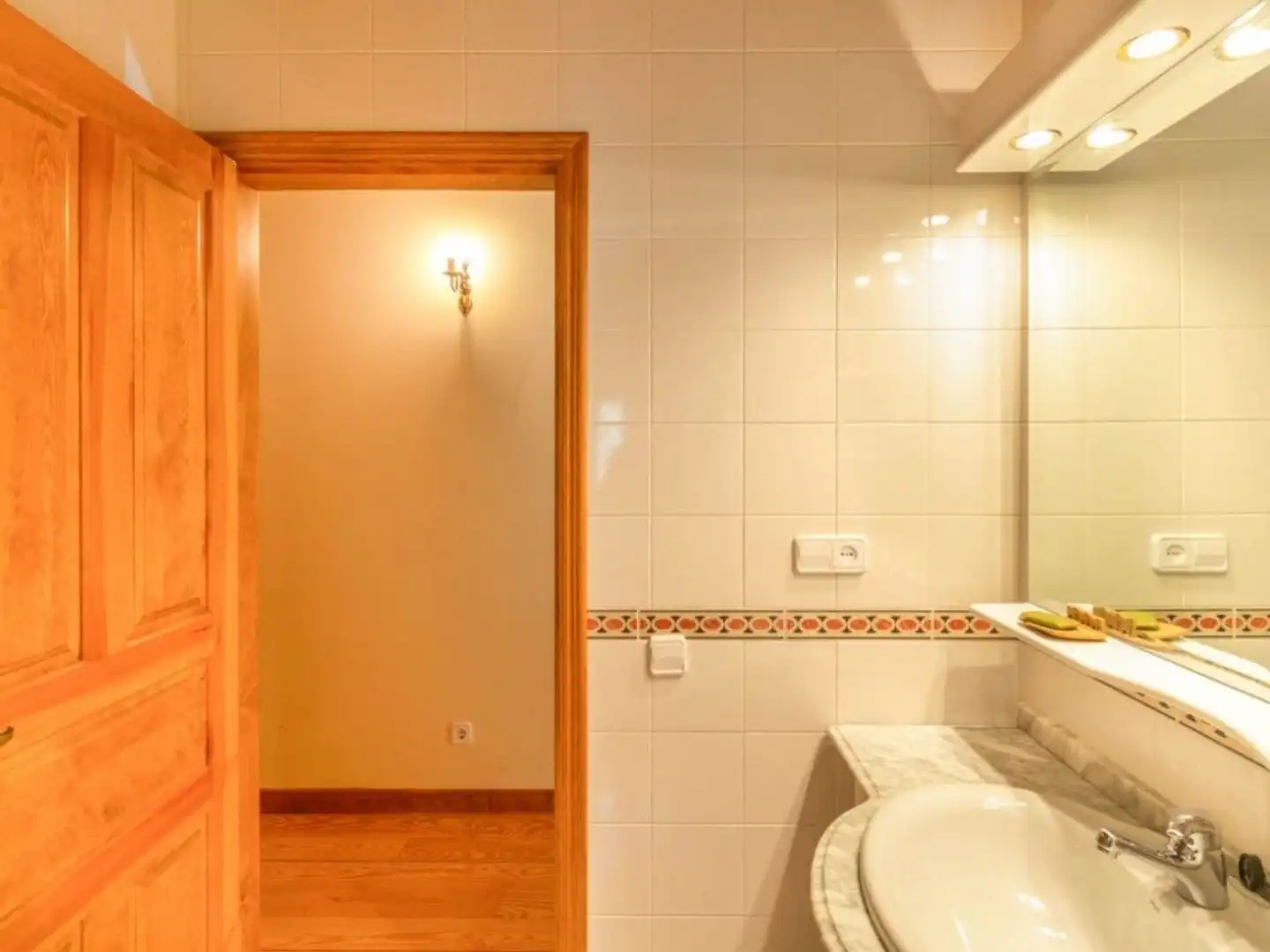 Bathroom of Country homes for sale in Uztárroz / Uztarroze
