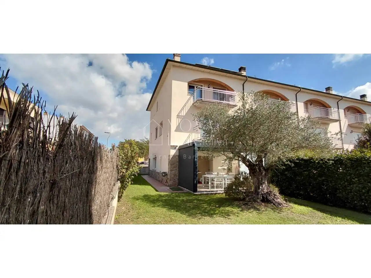 House with garden for sale in Tona, imagen 3