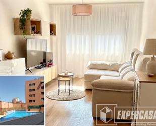 Living room of Flat for sale in Picassent  with Air Conditioner, Heating and Parquet flooring