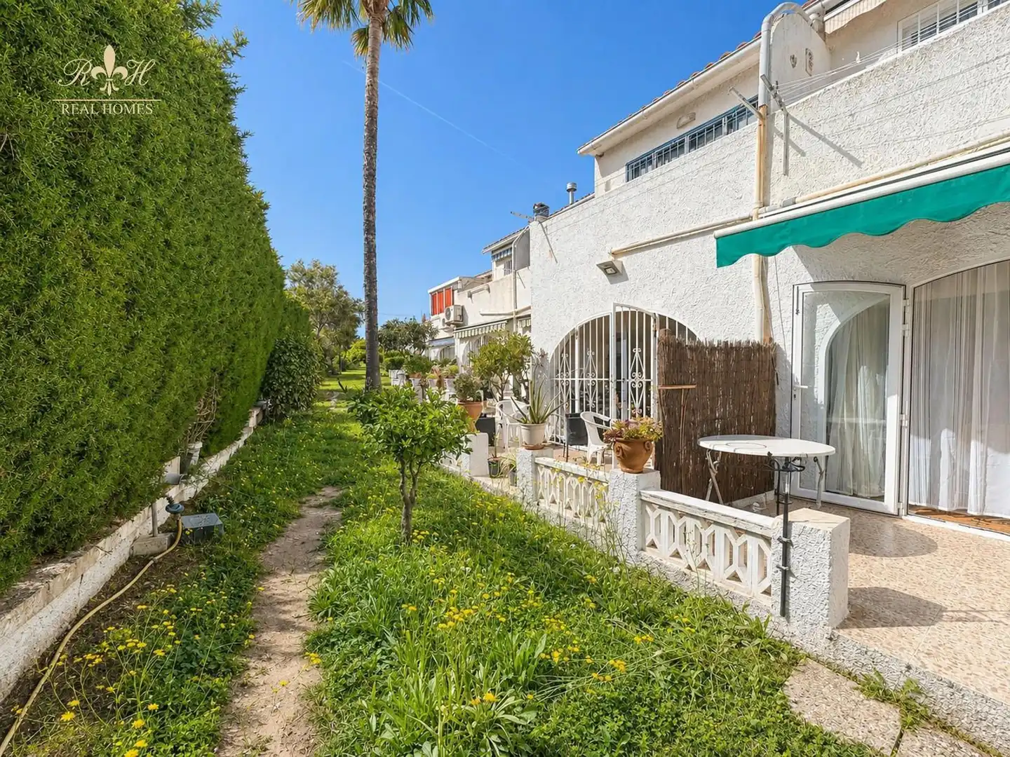 Vista exterior de Piso en venta en L'Alfàs del Pi