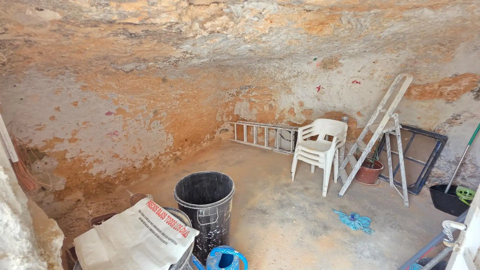 Finca rústica en venda a COVES DE LA TORRE, Centro Ciudad
