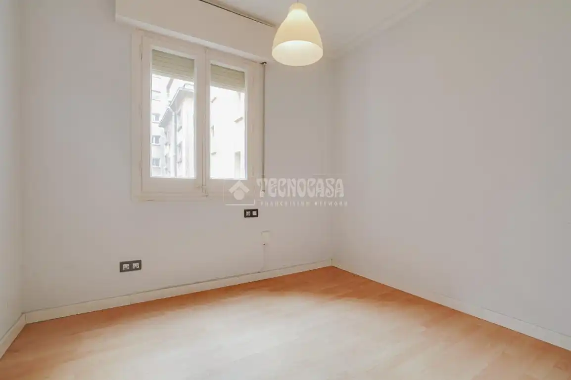Habitación de Piso en venta en Barcelona con Aire acondicionado, Calefacción y Trastero