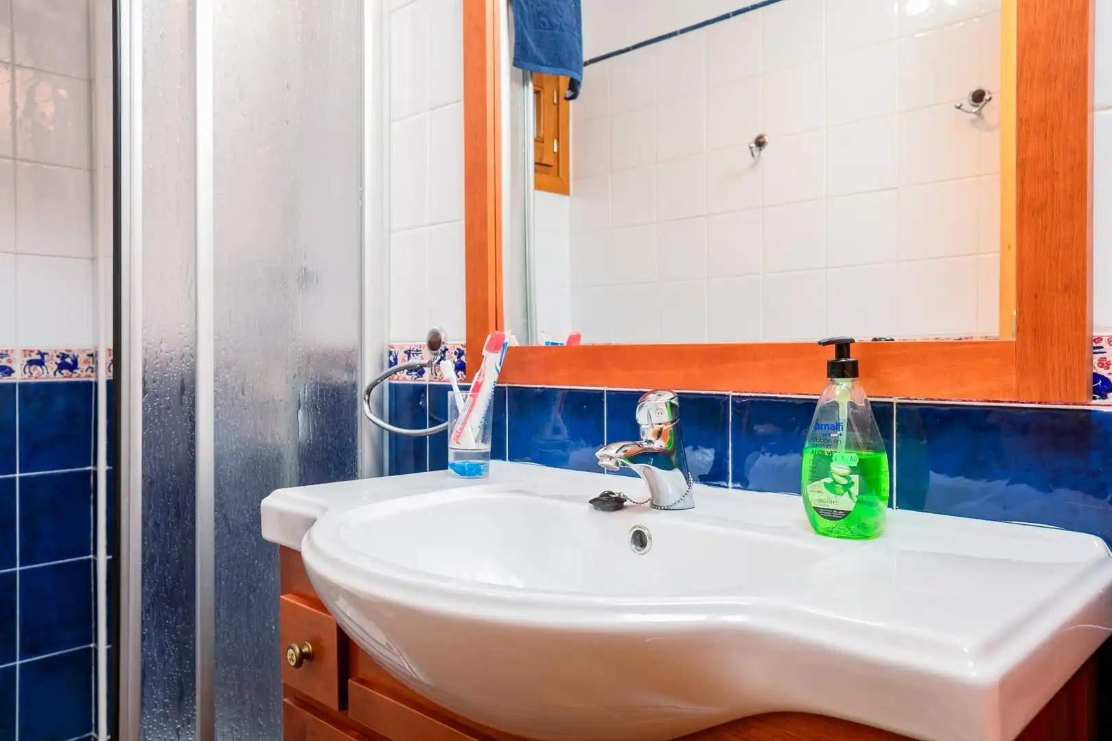 Bathroom of Flat for sale in Biescas  with Heating and Furnished