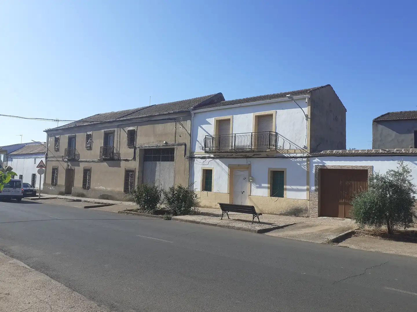 Exterior view of Houses for sale in Alcolea de Calatrava