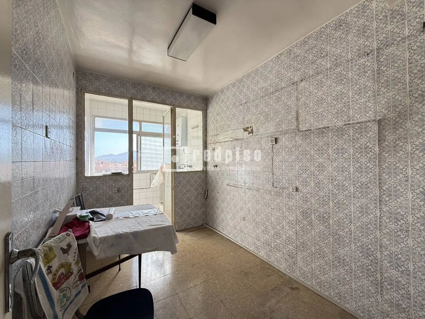 Habitación de Piso en venta en Málaga con Calefacción, Terraza y Alarma