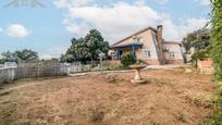 Casa o xalet en venda en Arroyomolinos (Madrid) amb Aire condicionat, Calefacció i Jardí privat