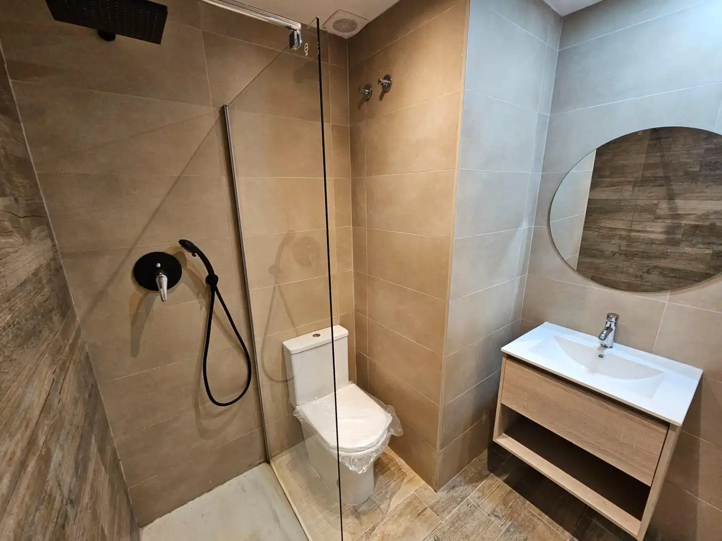 Baño de Planta baja en venta en Moncada con Terraza y Amueblado