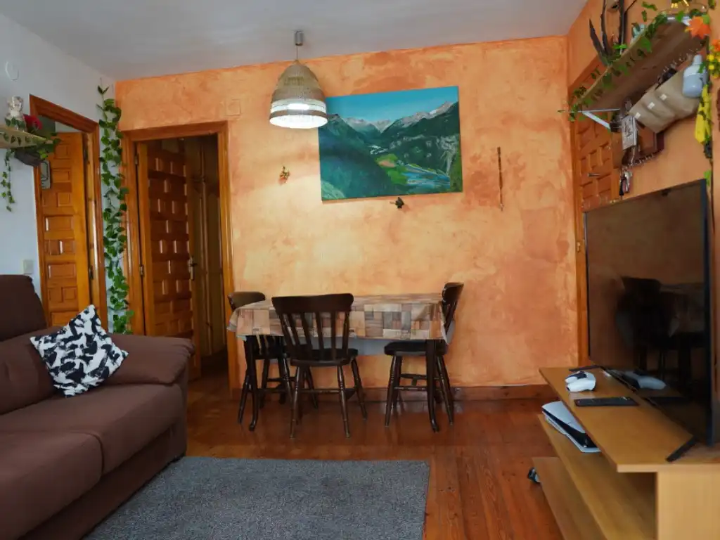 Menjador de Apartament en venda en Bielsa