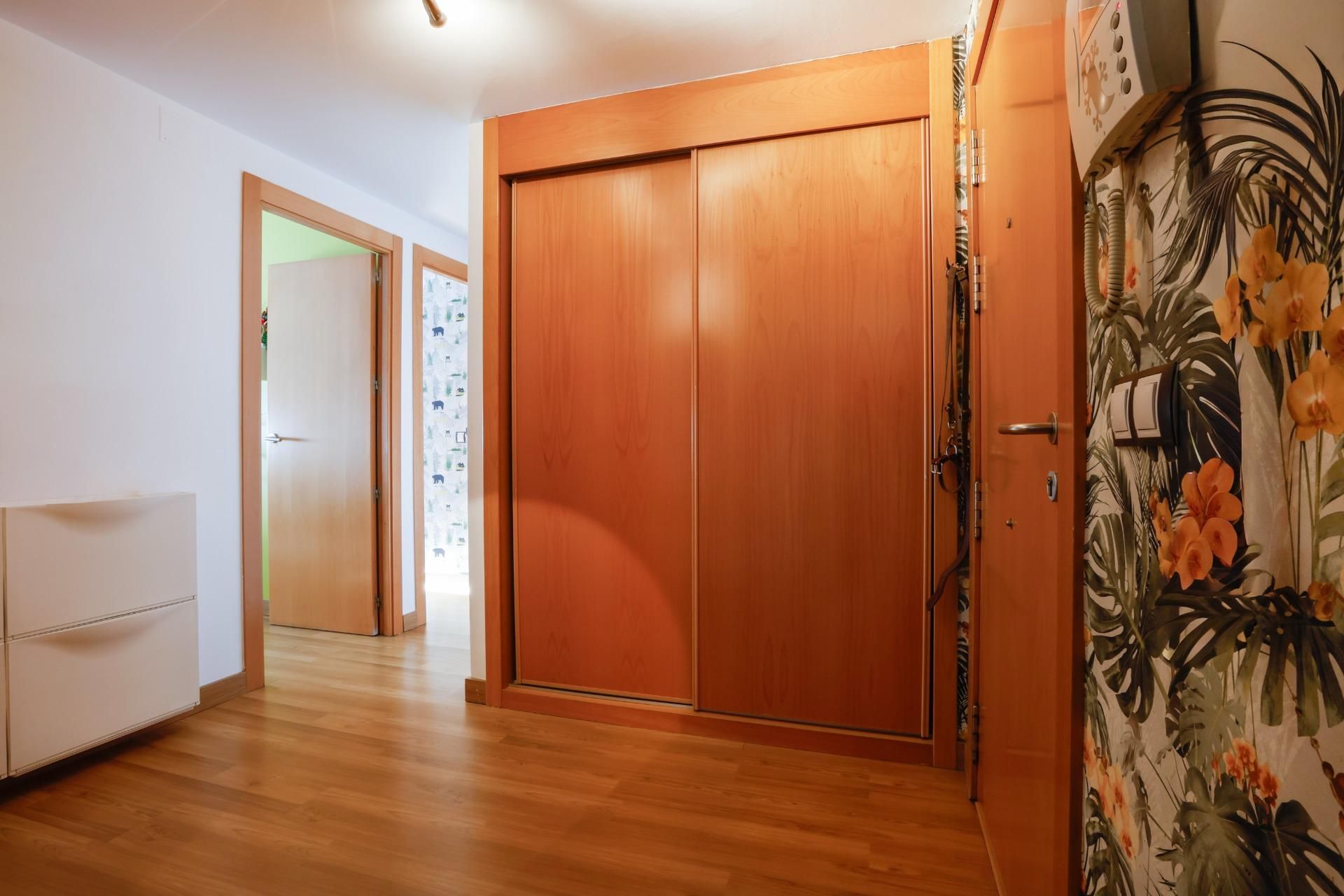 Piso en venta en Valdemoro con Aire acondicionado, Calefacción y Piscina comunitaria