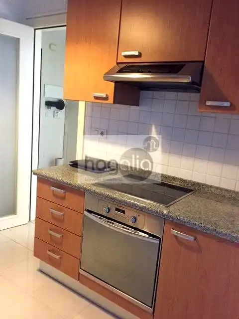Kitchen of Flat for rent in Sevilla  with Air Conditioner, Terrace and Furnished