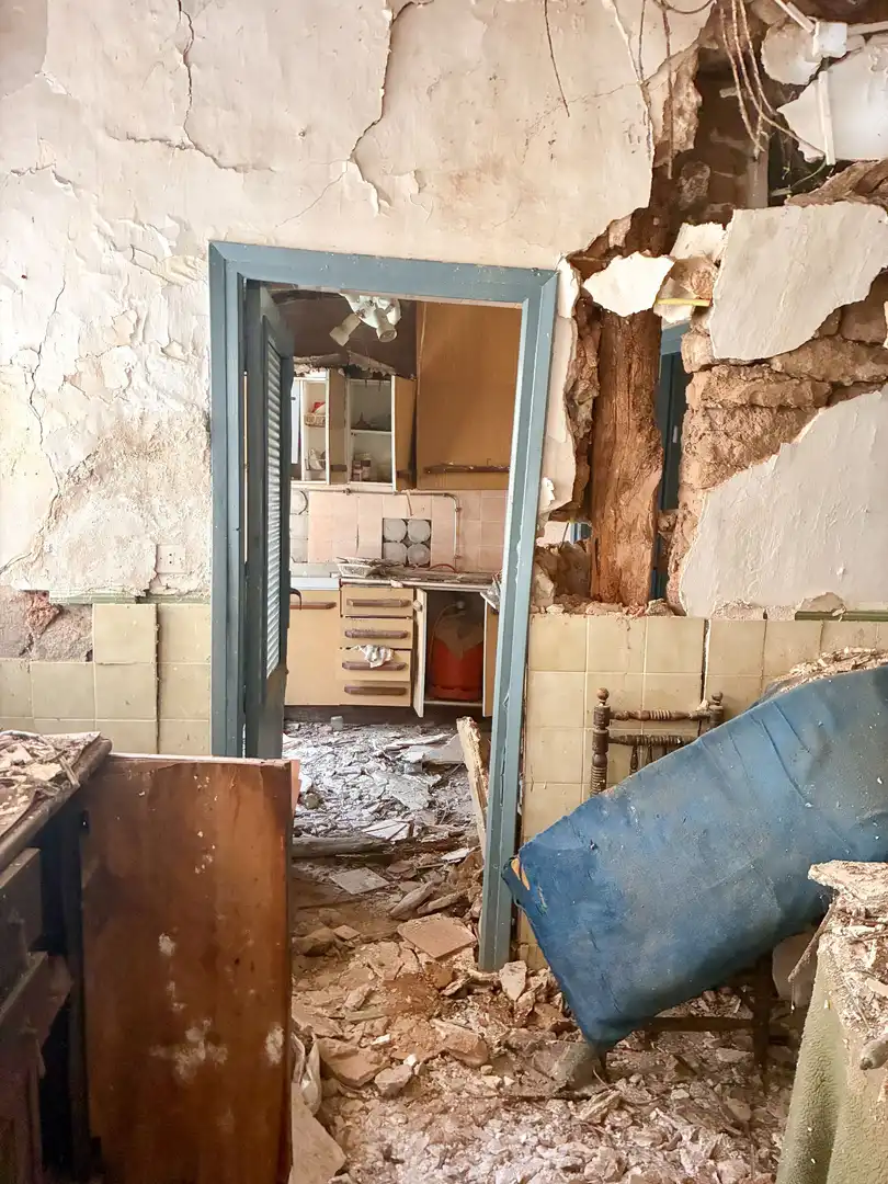 Küche von Einfamilien-Reihenhaus zum Verkauf in Polán mit Privatgarten und Abstellraum