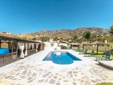 Landhaus mit Pool zum Verkauf in Valtocado - La Alquería - La Atalaya