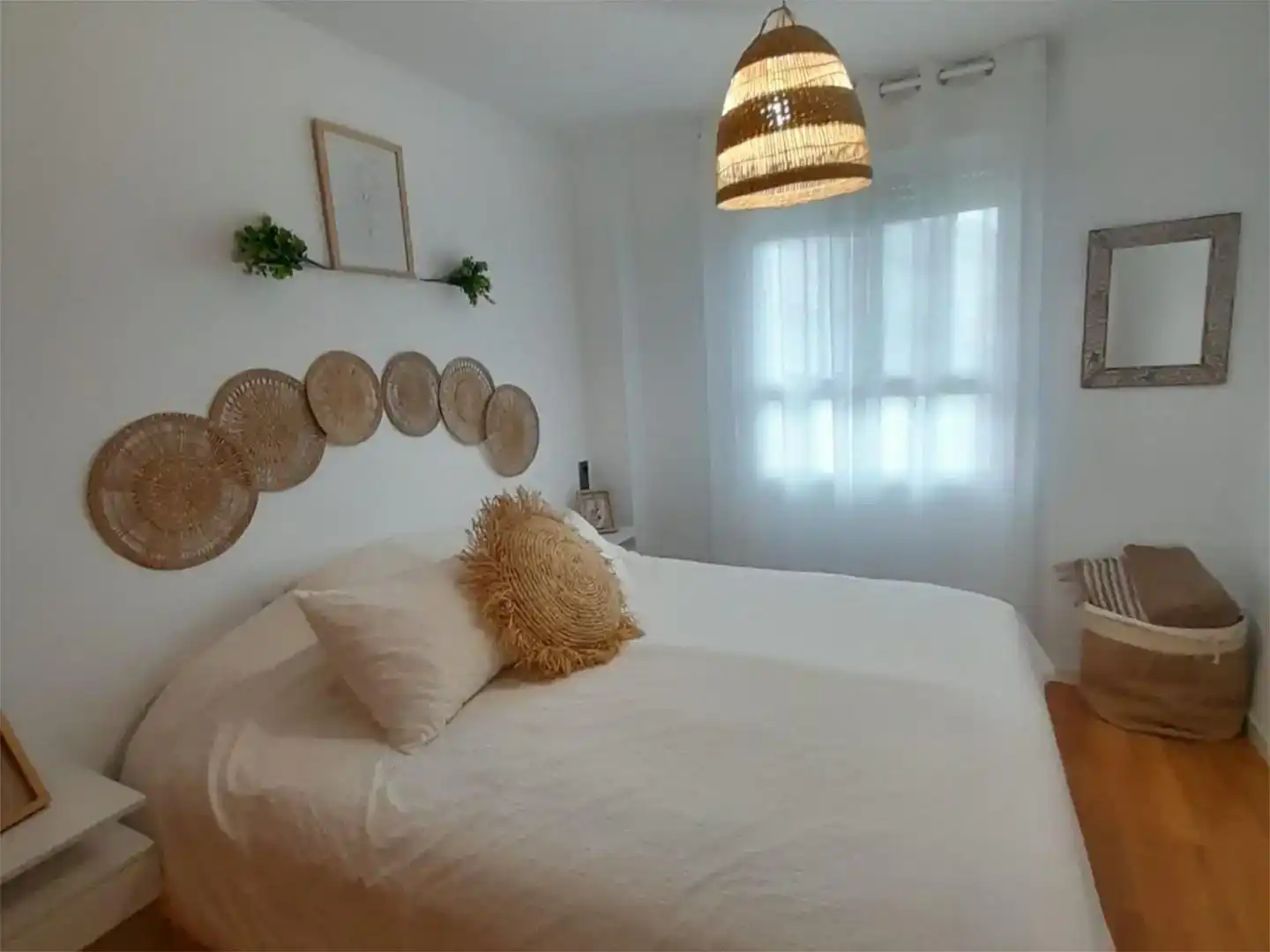 Dormitori de Pis de lloguer en Málaga amb Aire condicionat, Parquet i Piscina