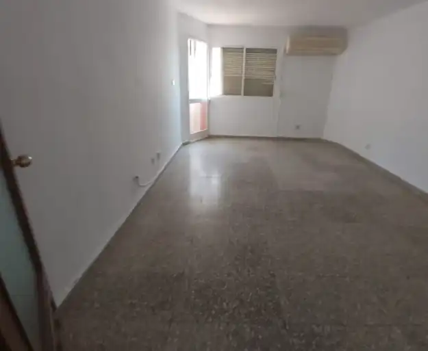Flat for sale in Sector Huelva