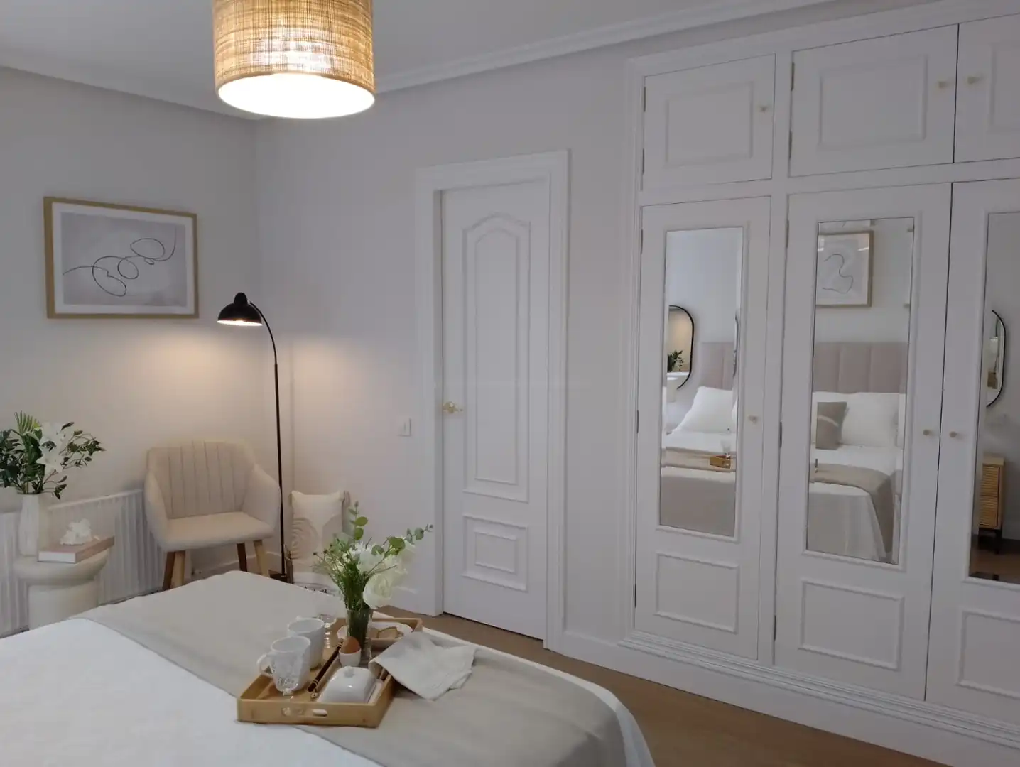 Habitación de Piso de alquiler en Gijón  con Calefacción y Amueblado