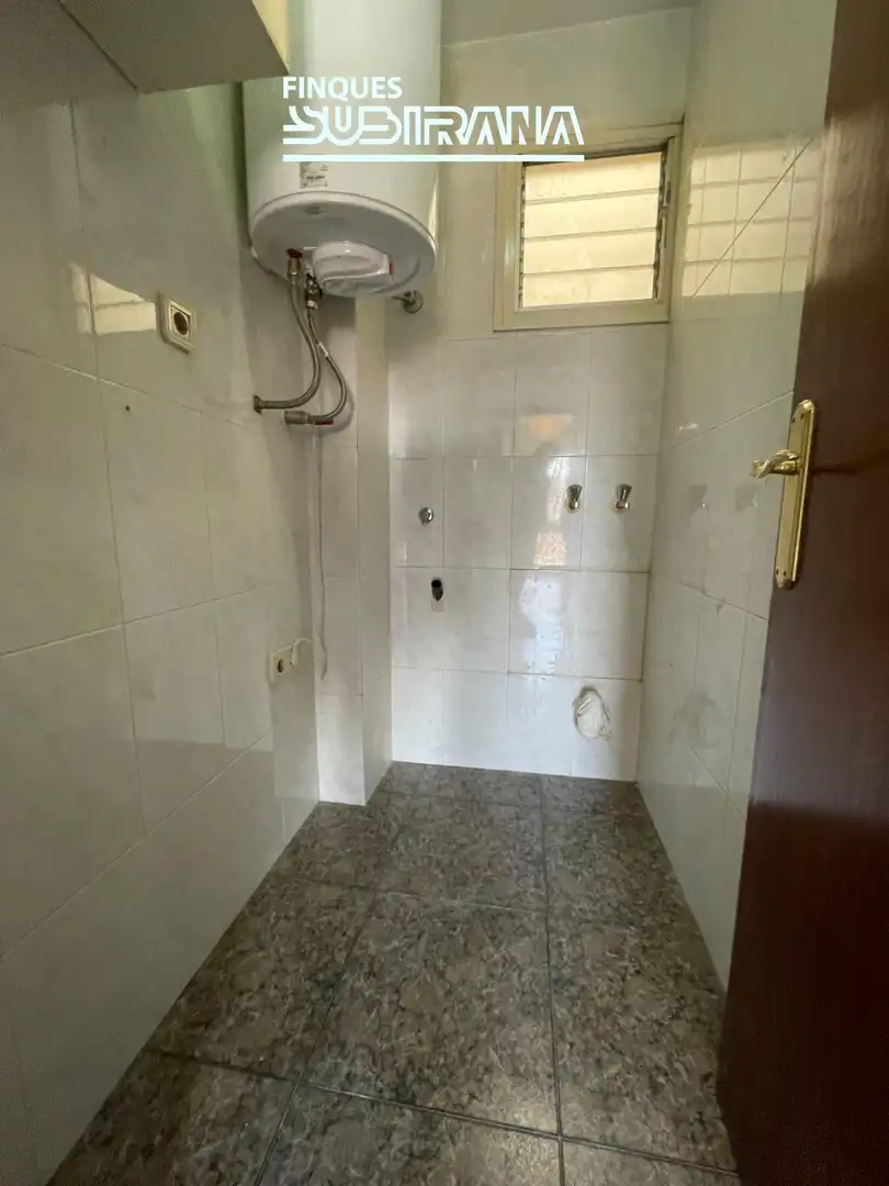 Baño de Piso en venta en Igualada con Balcón