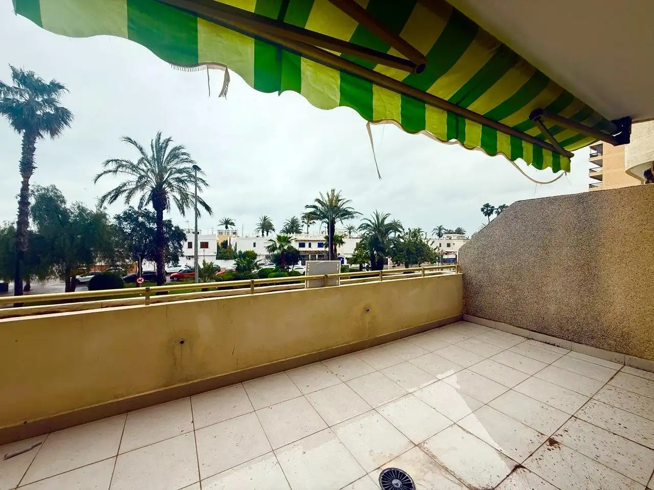 Apartamento con ascensor en venta en Platja de la Pobla de Farnals, imagen 19