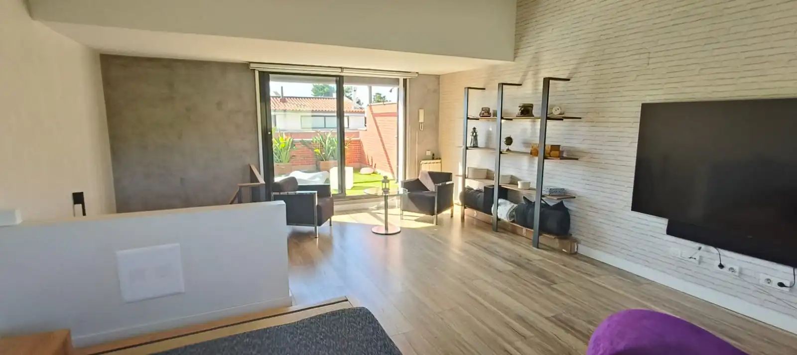 Wohnzimmer von Haus oder Chalet zum Verkauf in Sant Andreu de Llavaneres mit Klimaanlage, Heizung und Privatgarten
