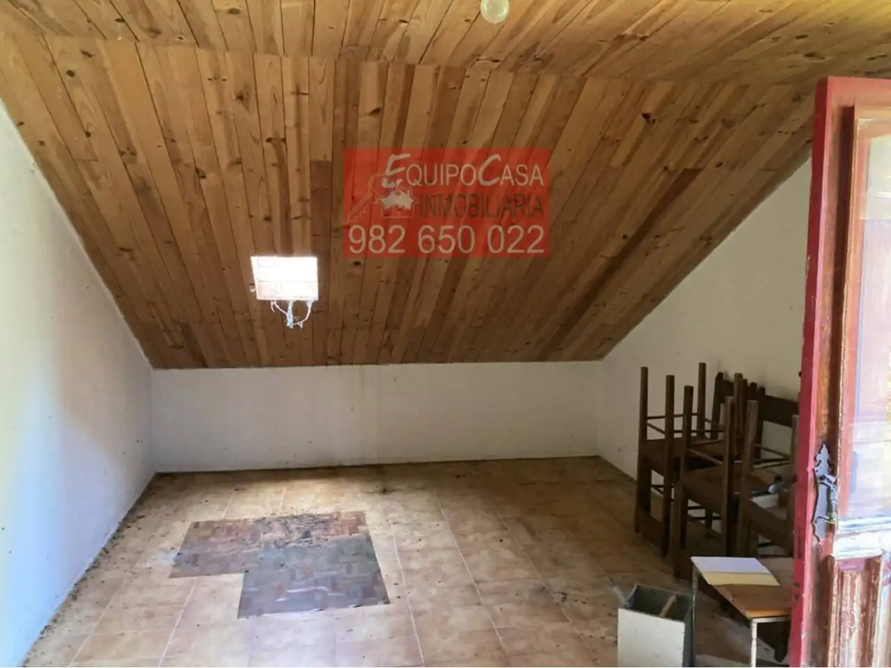 Casa o xalet en venda en Begonte amb Jardí privat, Terrassa i Alarma