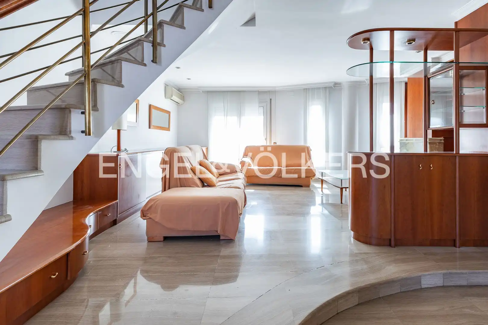 Sala de estar de Piso en venta en Barcelona con Aire acondicionado, Calefacción y Terraza
