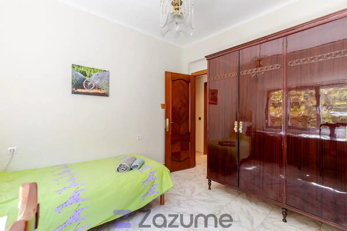 Bedroom of Flat for rent in Madrid  with Heating, Furnished and Washing machine