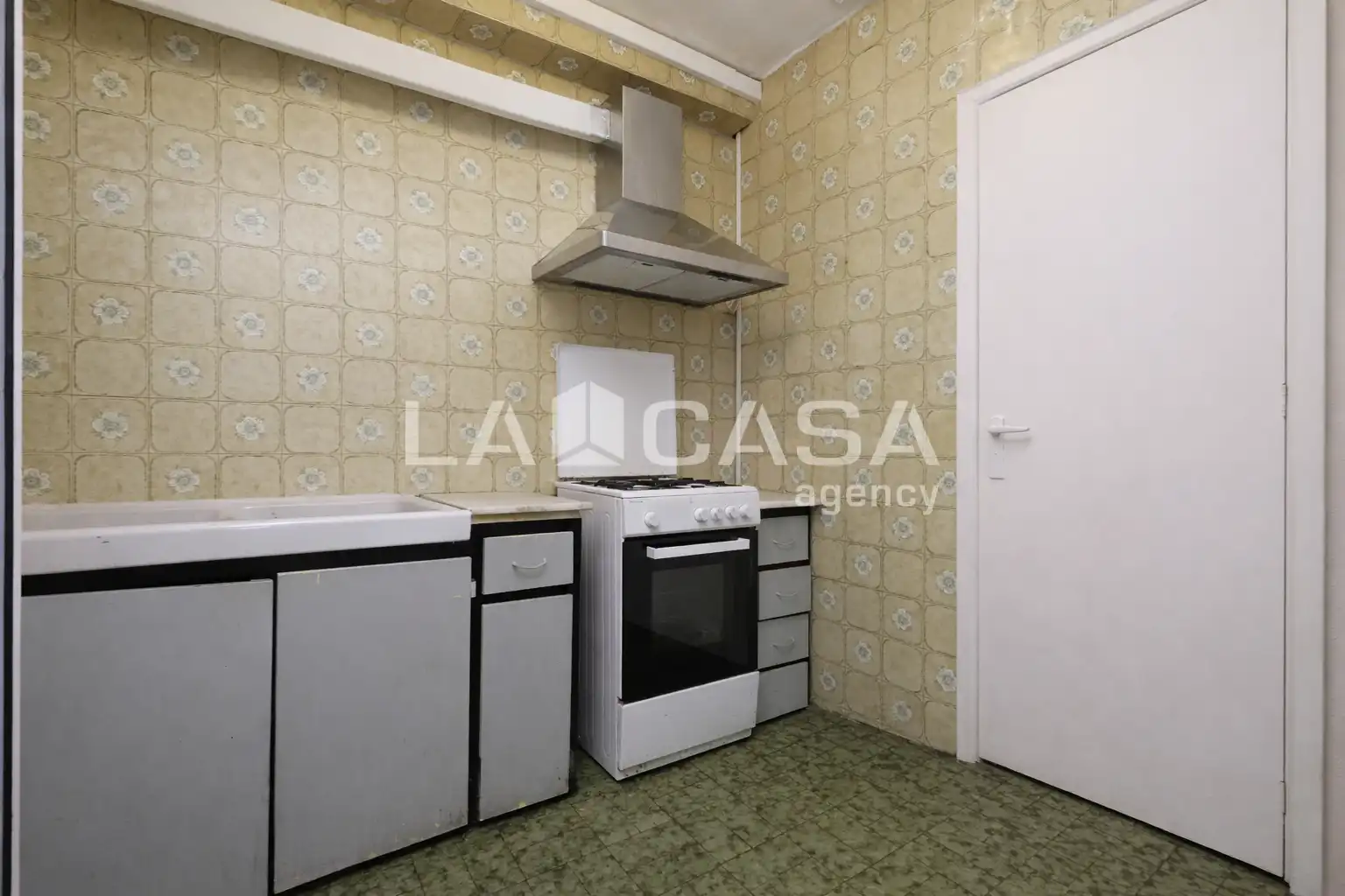 Cuina de Pis en venda en Barcelona amb Balcó