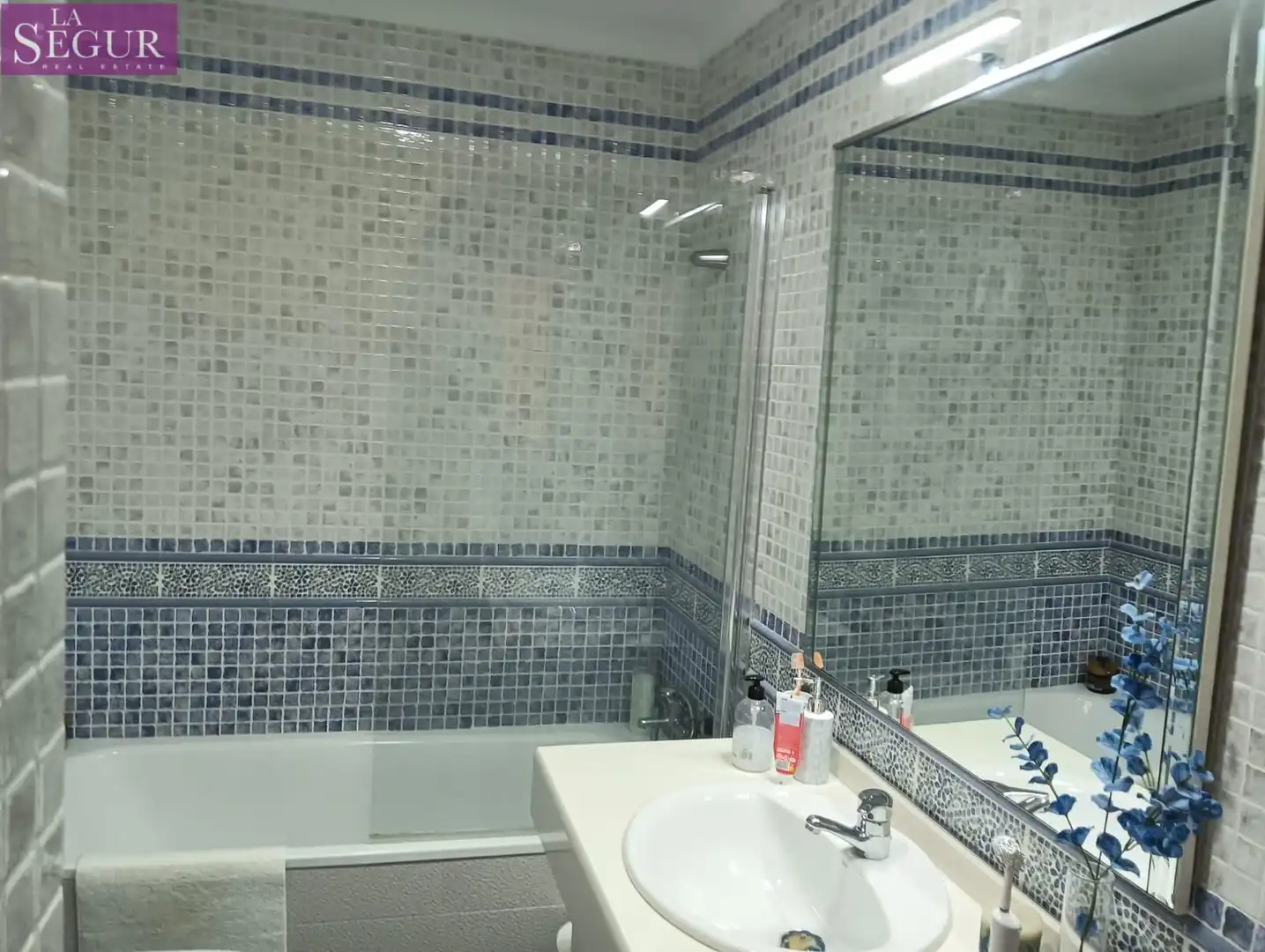 Baño de Piso en venta en Cádiz