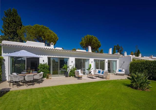 Casa-chalet en Venta en N/A, -1 en Aloha