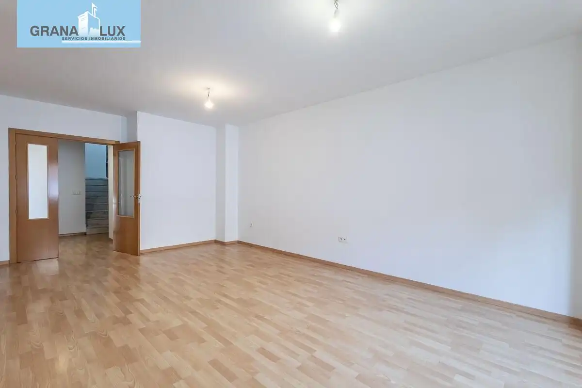Dúplex en venta en Granada con Aire acondicionado, Calefacción y Terraza