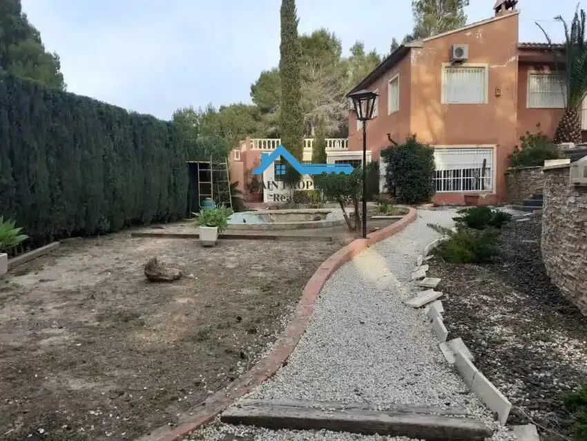 Villa mit Pool zum Verkauf in Altea Hills