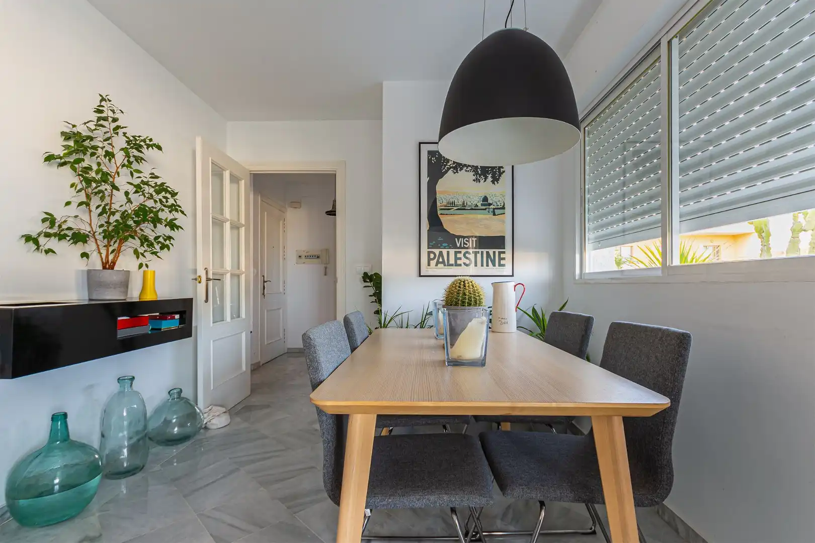 Comedor de Ático de alquiler en Almuñécar con Aire acondicionado, Terraza y Amueblado