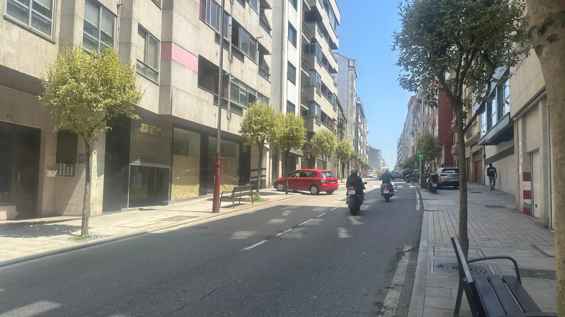 Vista exterior de Local de alquiler en Vigo 