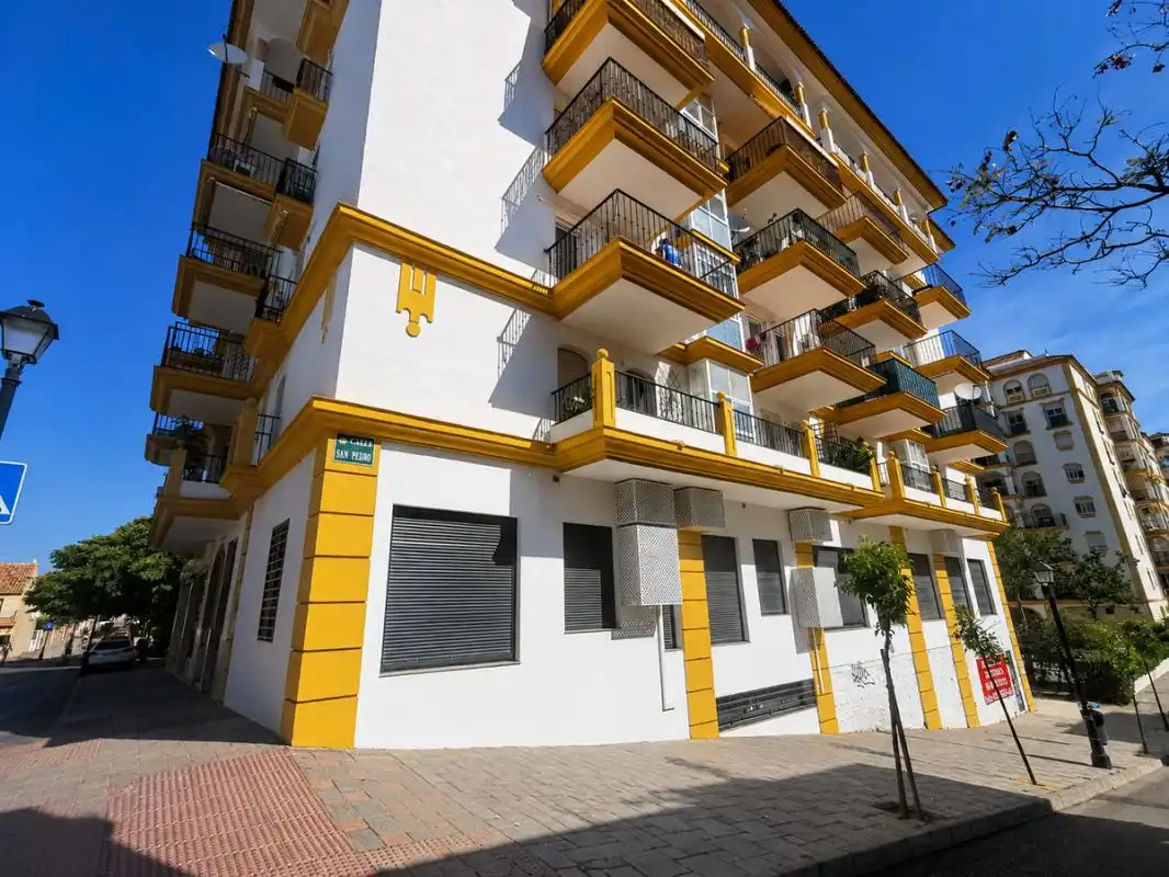 Exterior view of Commercial properties for rent in Fuengirola  with Heating