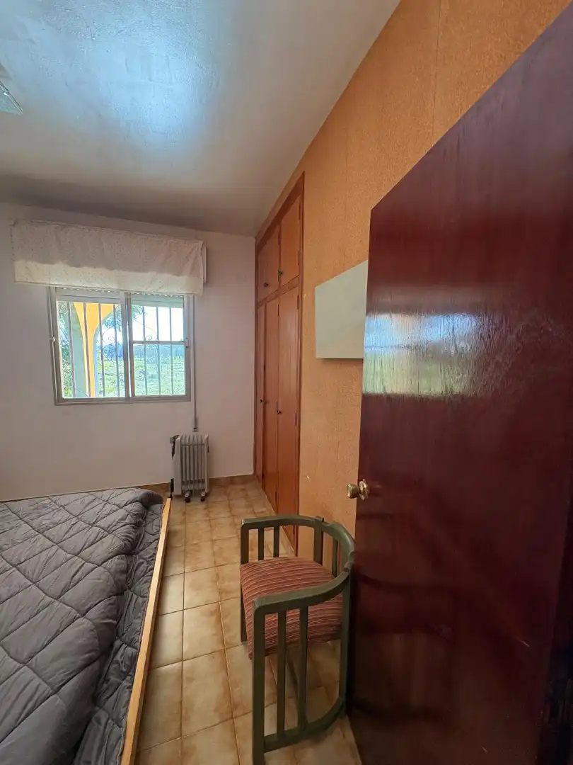 Dormitori de Casa o xalet de lloguer en Onda amb Calefacció, Jardí privat i Terrassa