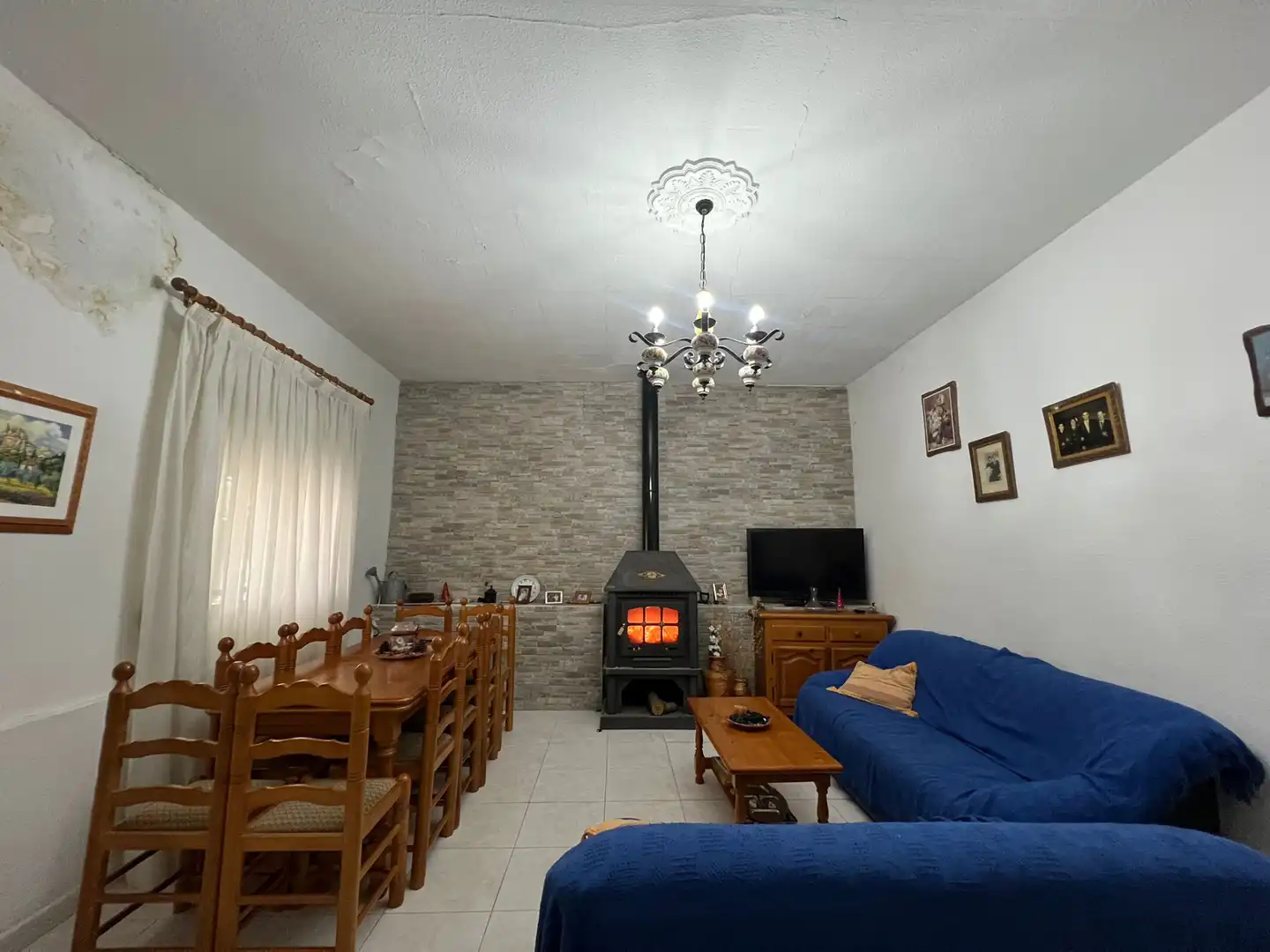 Sala de estar de Casa o chalet en venta en Escopete con Jardín privado, Trastero y Piscina