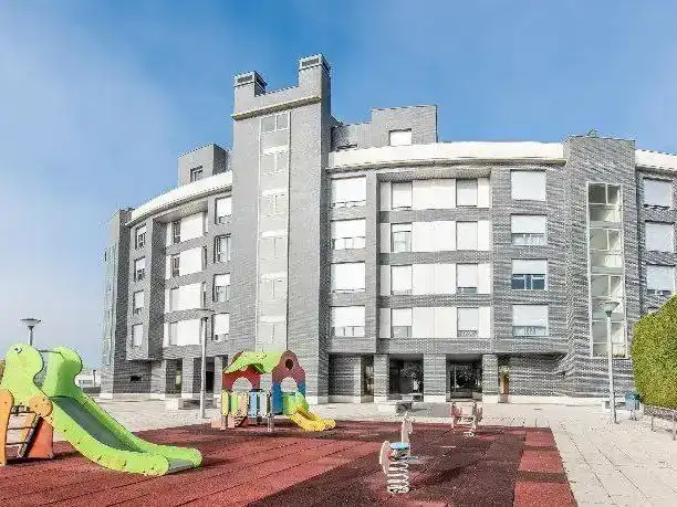 Vista exterior de Pis en venda en Valladolid Capital amb Piscina i Balcó