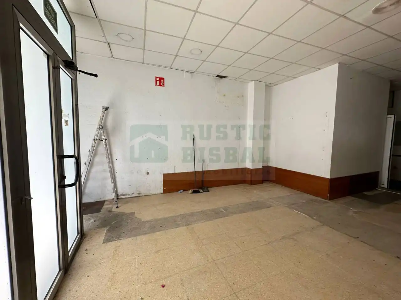 Local comercial de lloguer a La Bisbal d'Empordà, imagen 12