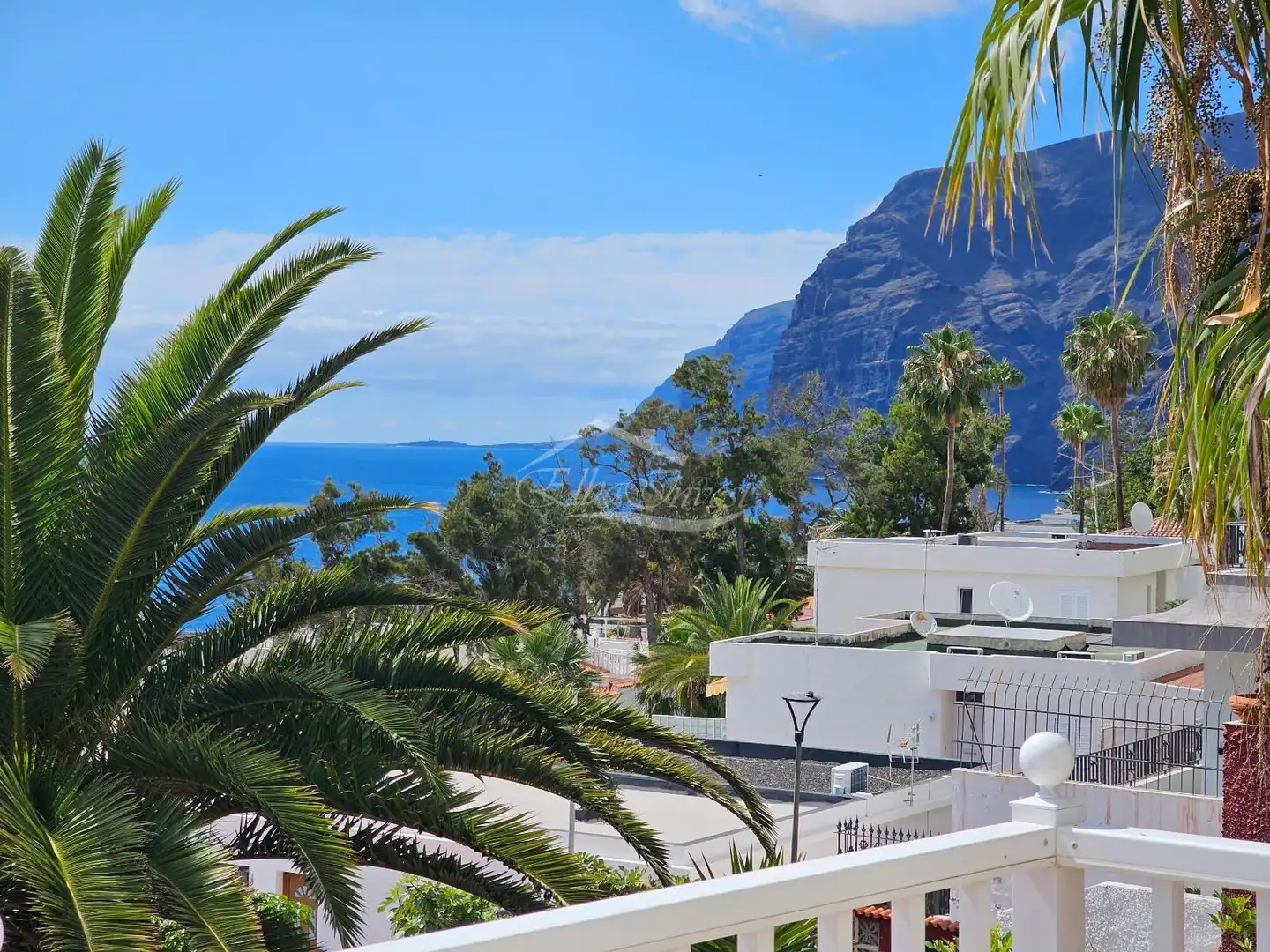 Außenansicht von Wohnung zum Verkauf in Santiago del Teide mit Terrasse und Möbliert