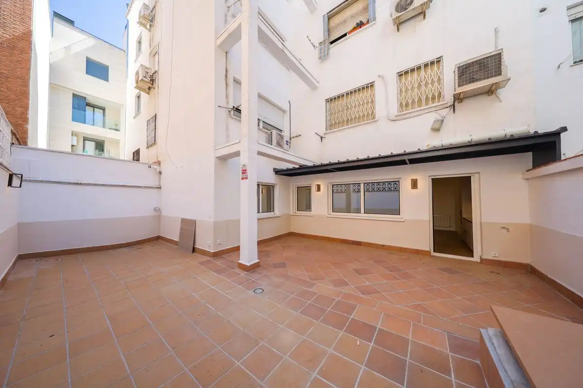 Terrassa de Planta baixa en venda en Madrid amb Aire condicionat, Calefacció i Terrassa