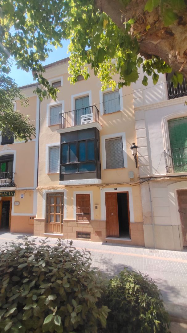 Vista exterior de Casa o xalet en venda en Huéscar amb Moblat