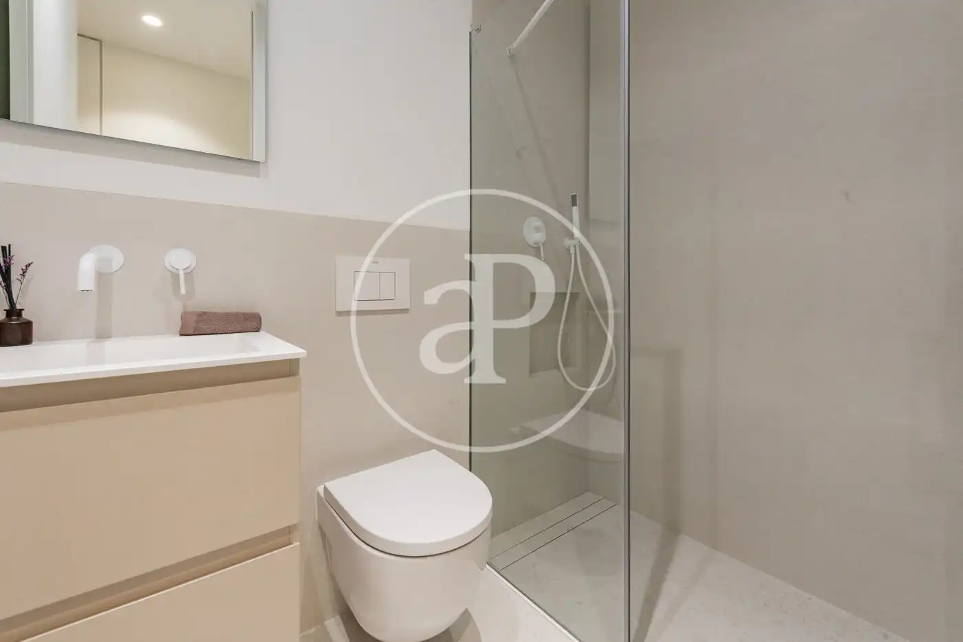 Flat for sale in C. del Dr. Esquerdo, Niño Jesús