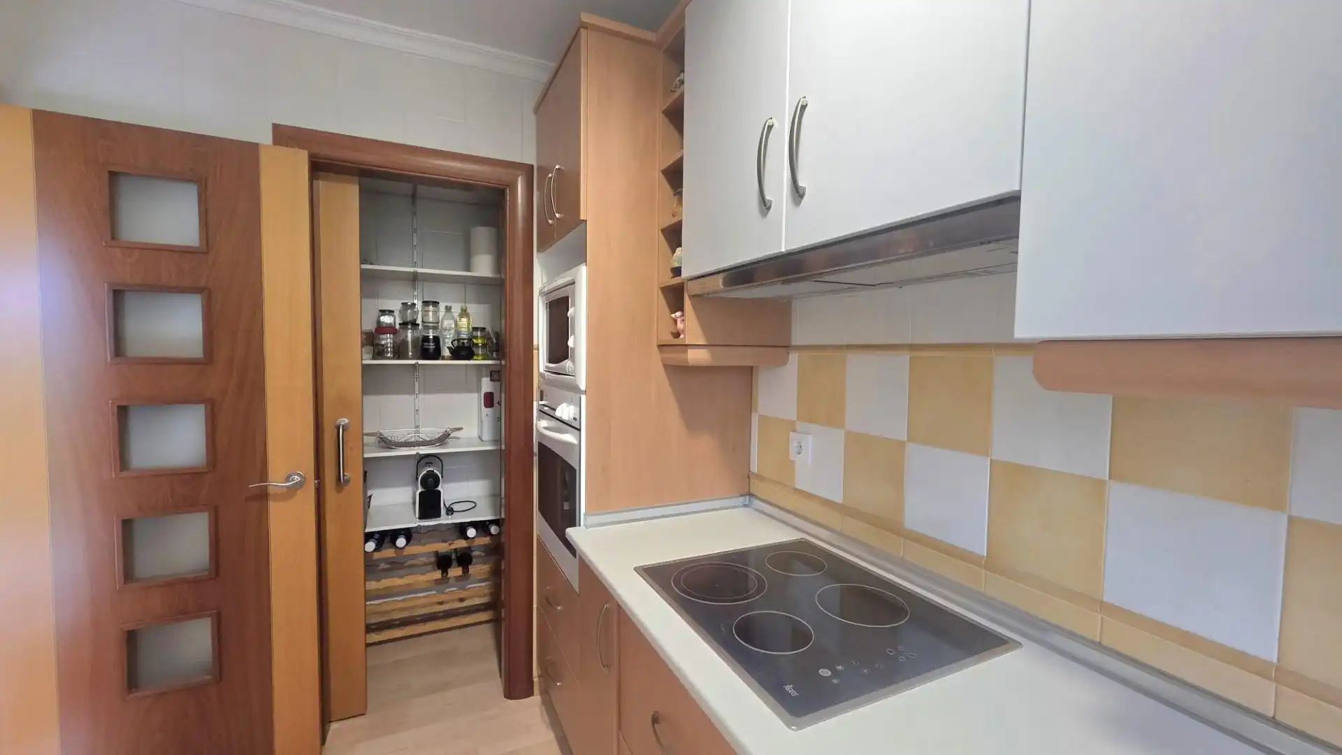 Wohnung zum Verkauf in GUARROS, Paterna del Río
