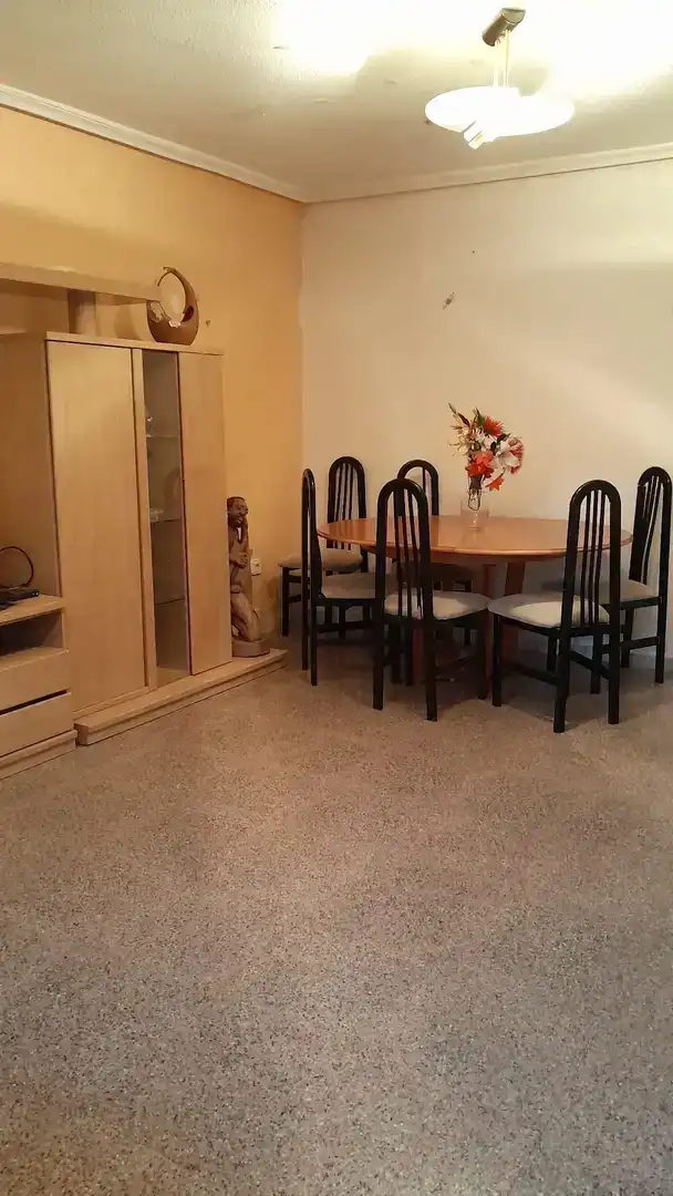 Comedor de Piso en venta en Onil, Alicante