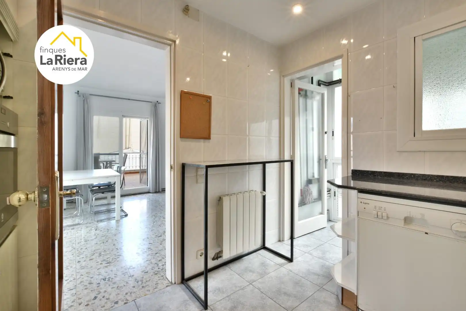 Wohnung zum Verkauf in Arenys de Mar mit Klimaanlage, Heizung und Terrasse