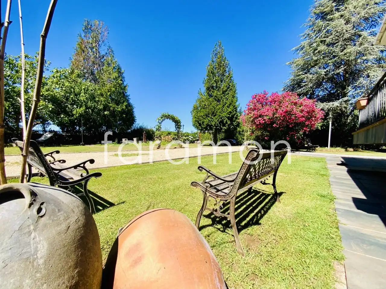 Jardín de Casa o chalet en venta en Carracedelo con Calefacción, Jardín privado y Terraza