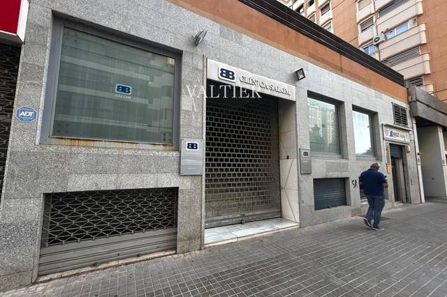 Local comercial en Alquiler en JAUME ROIG en Jaume Roig