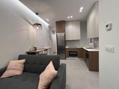 Kitchen of Planta baja to rent in  Madrid Capital  with Air Conditioner