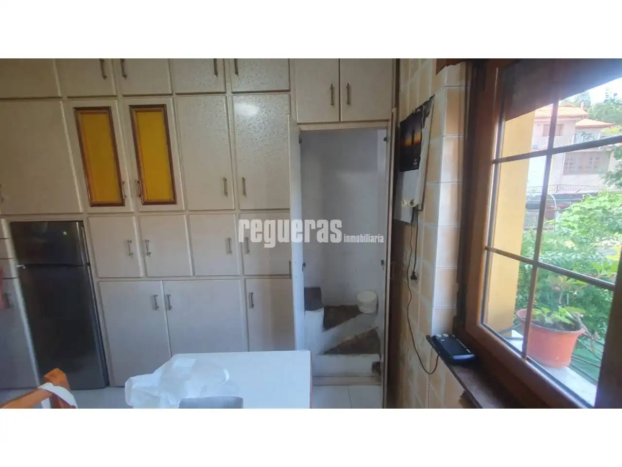 Bedroom of Houses for sale in Corvera de Asturias  with Heating, Parquet flooring and Furnished