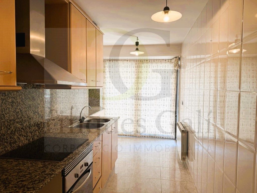Kitchen of Flat for sale in Manresa  with Private garden, Terrace and Oven